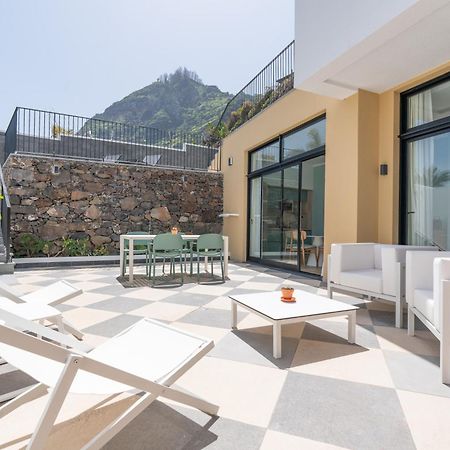 Studios By Aqua Natura Hotels Porto Moniz Exteriör bild